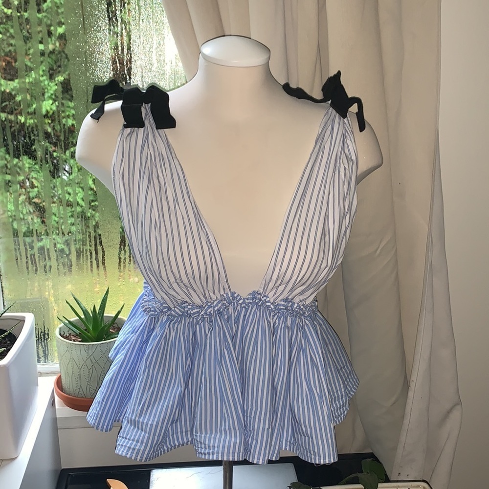 FREE with Purchase Forever21 Topper Striped Blue with black ribbon